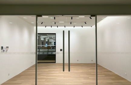 WhatsApp Image 2025-02-18 at 11.53.40